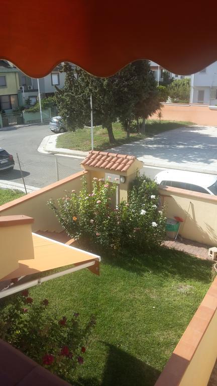 Hotel Domomea Quartu SantʼElena Esterno foto