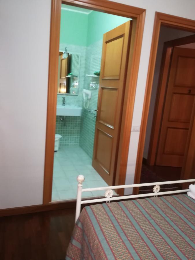 Hotel Domomea Quartu SantʼElena Esterno foto